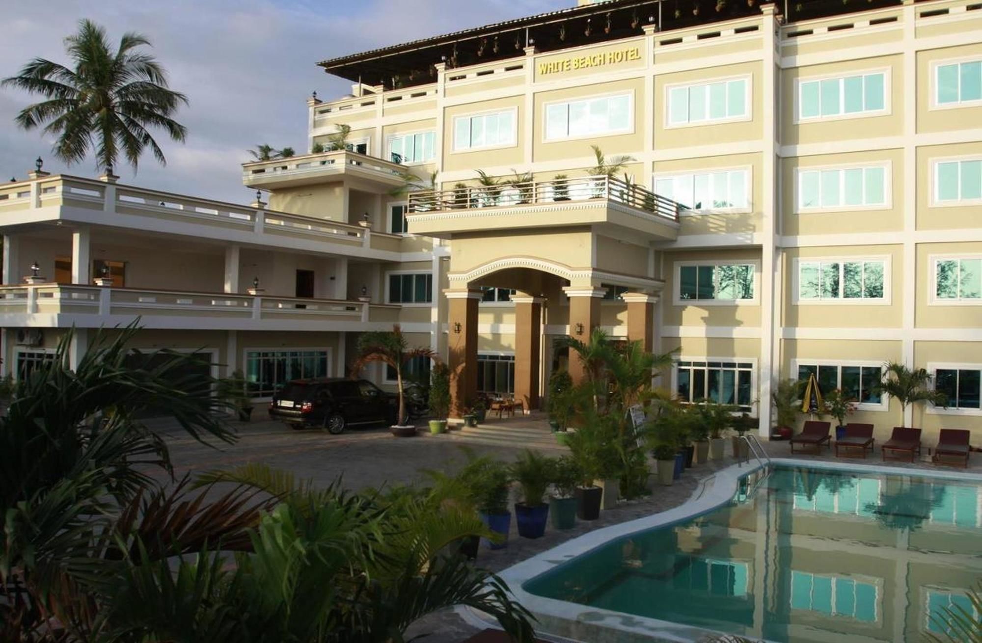 White Beach Hotel Сиануквиль Экстерьер фото