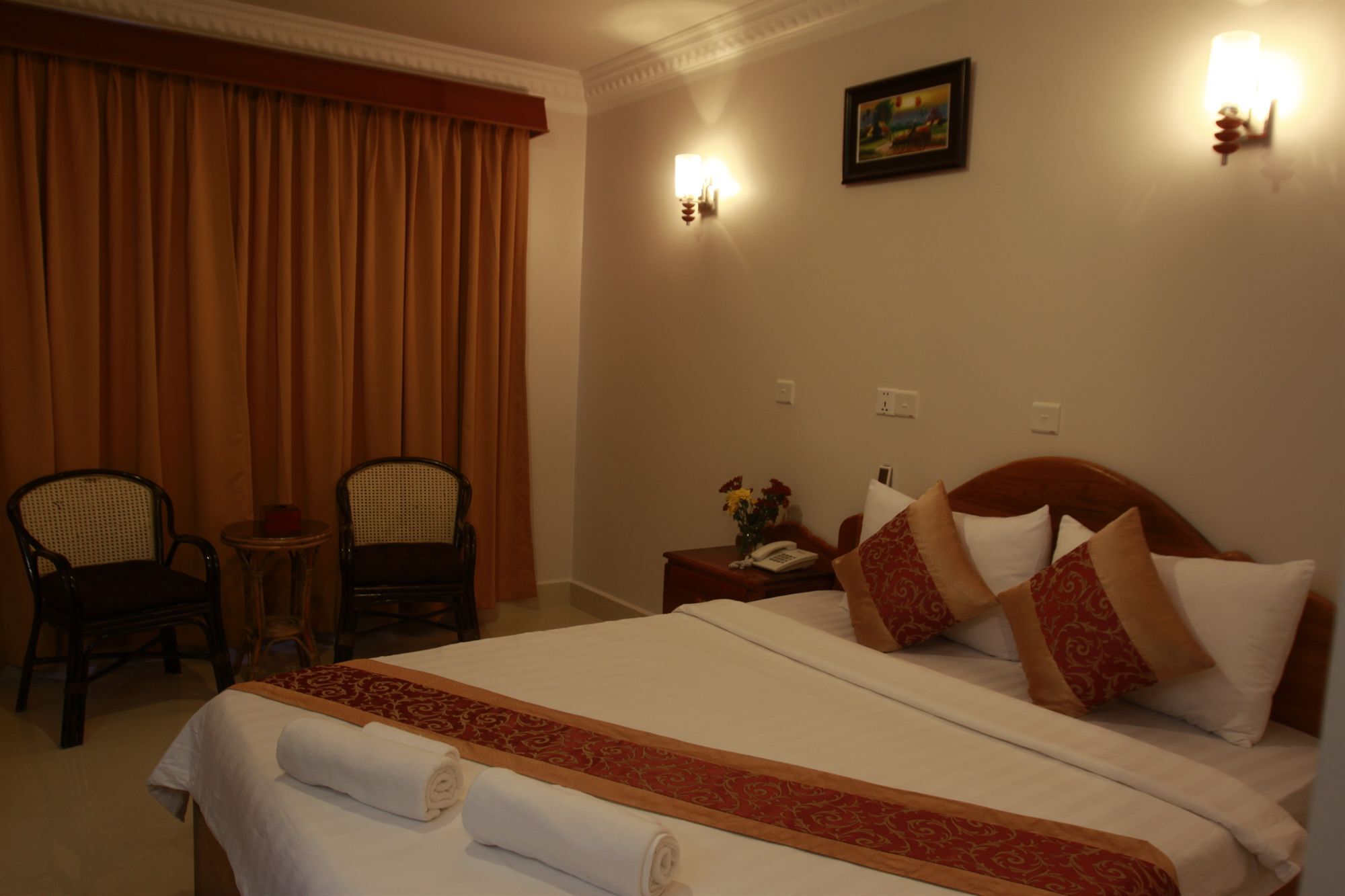 White Beach Hotel Сиануквиль Экстерьер фото